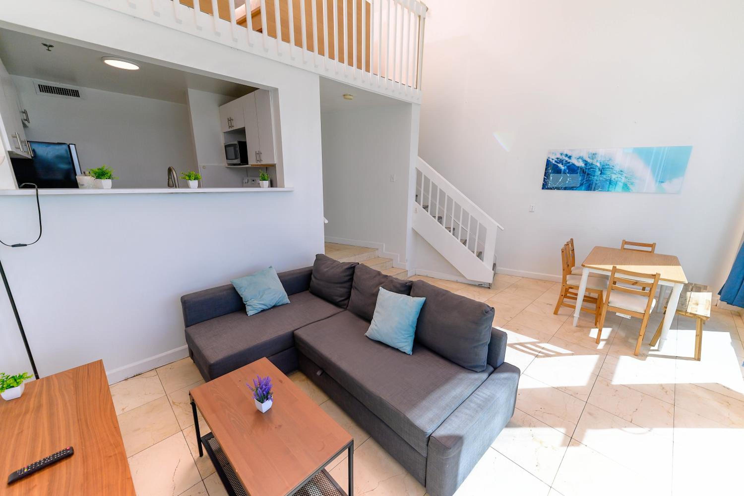 SeaStays-Miami Beach Apartments
