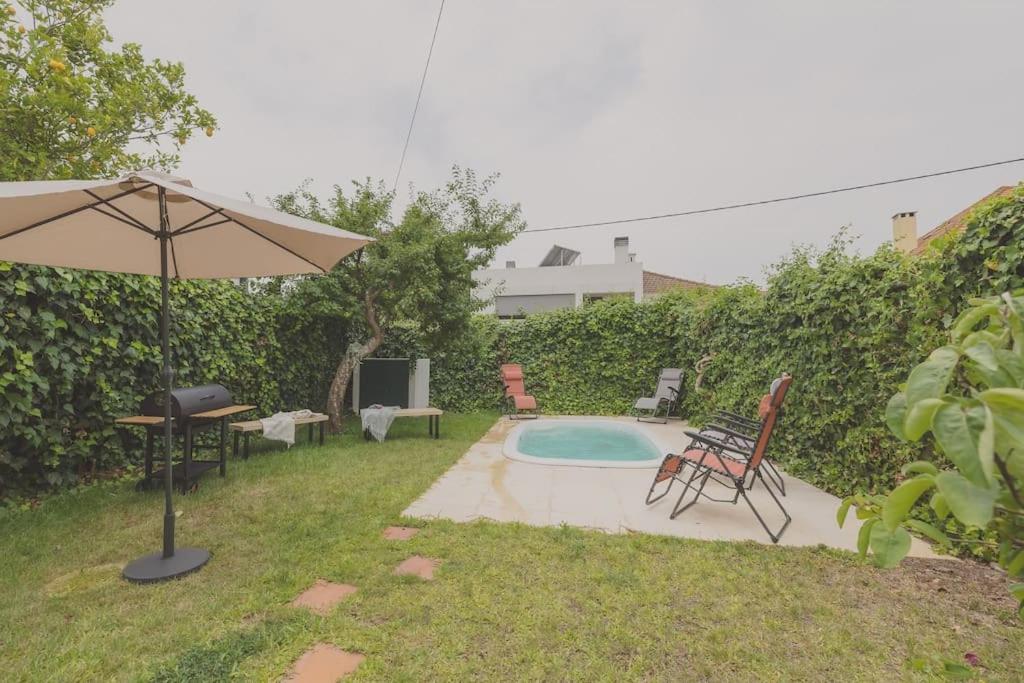 The Lisbon Villa with Pool