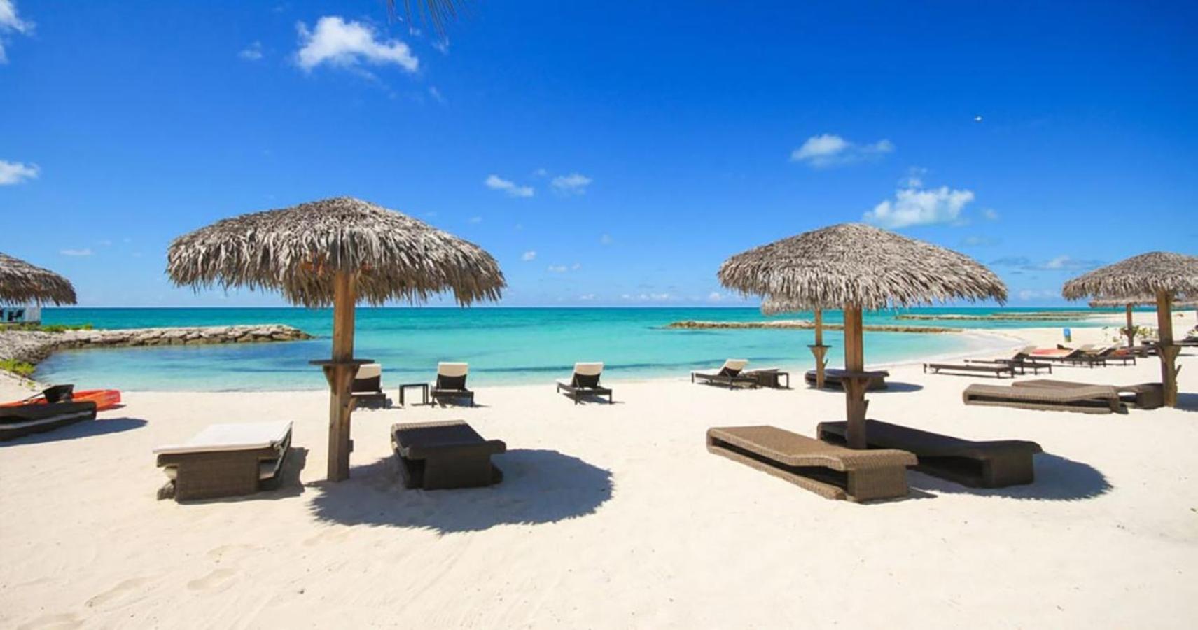 4-bedroom house in delightful Palm Cay