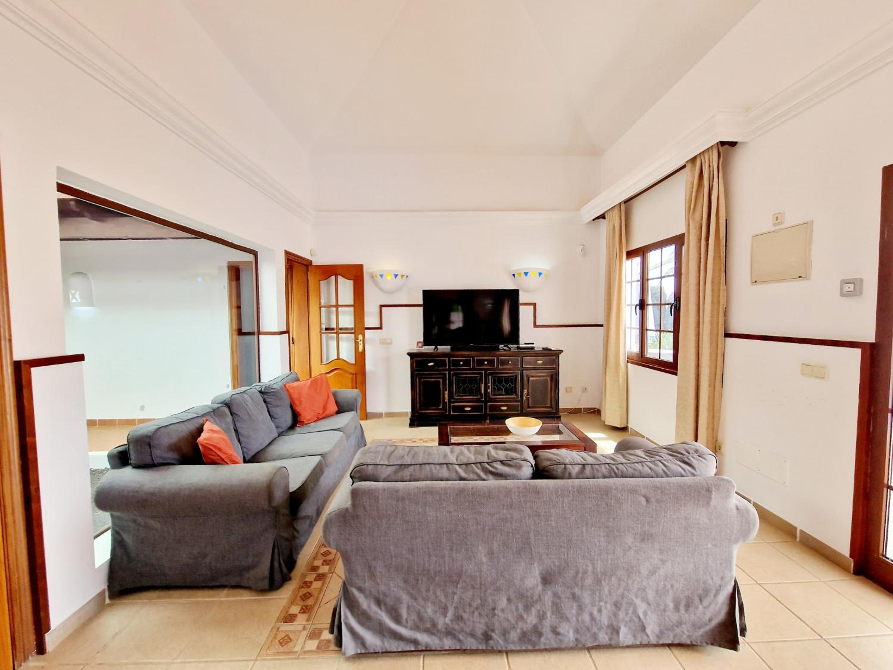 Villa Marta con piscina privada climatizada
