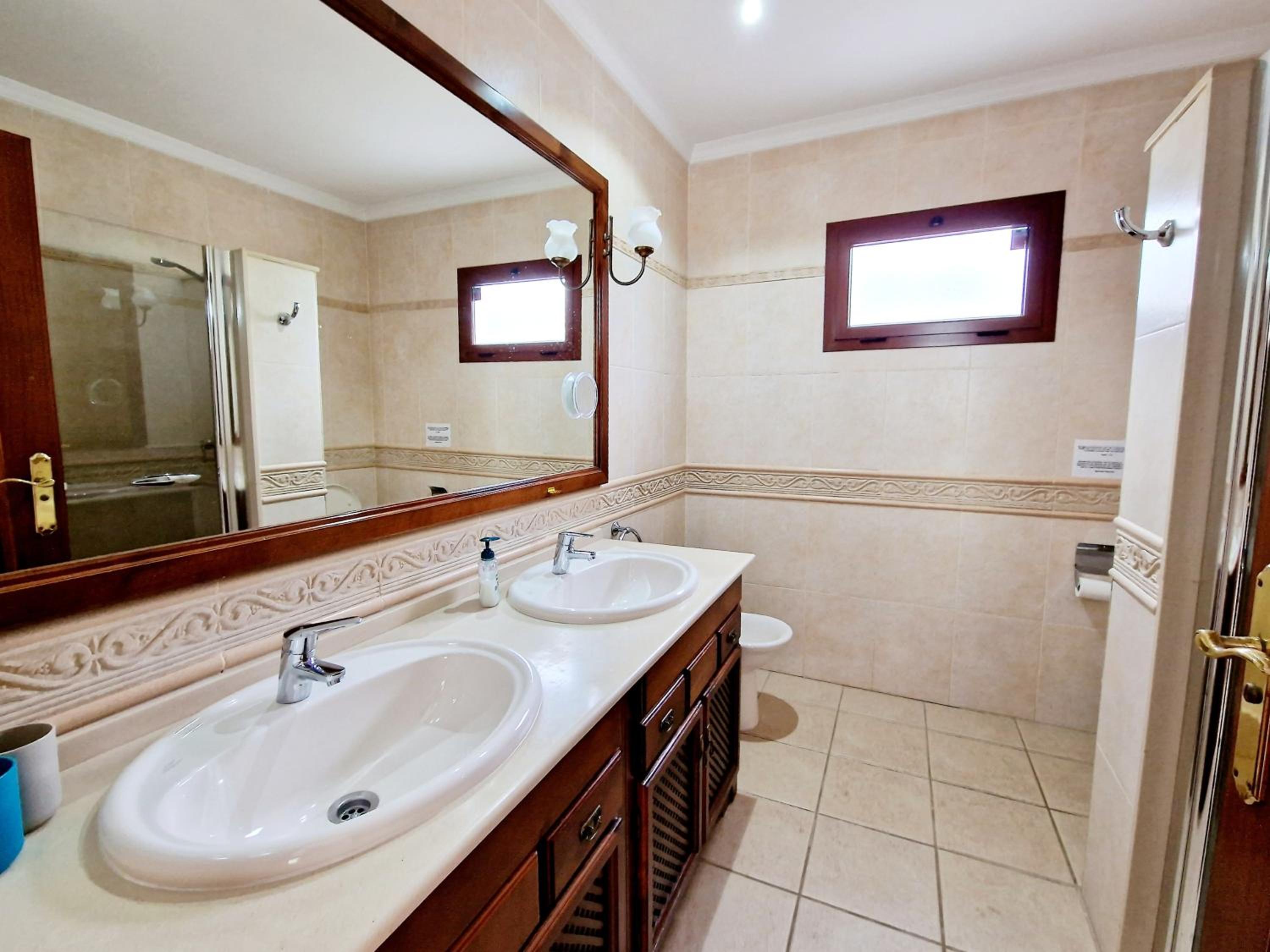 Villa Marta con piscina privada climatizada