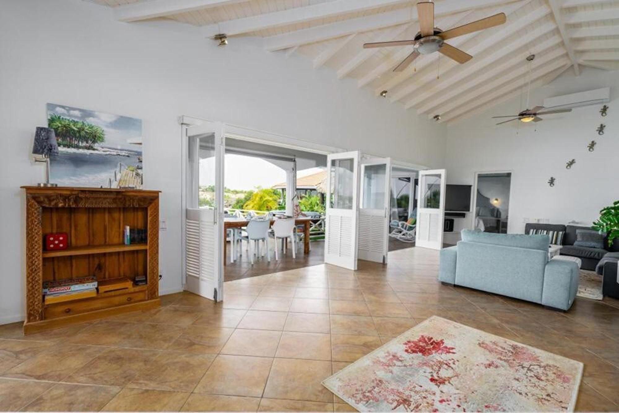 The Harbour View Villa - Breathtaking views