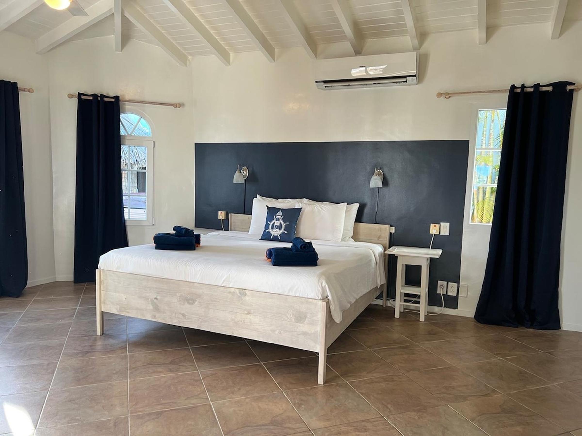 The Harbour View Villa - Breathtaking views