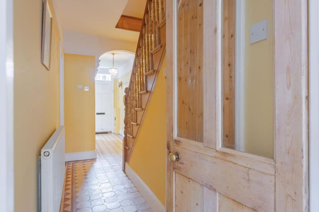 Ivydale - Sheringham Cottages view 3