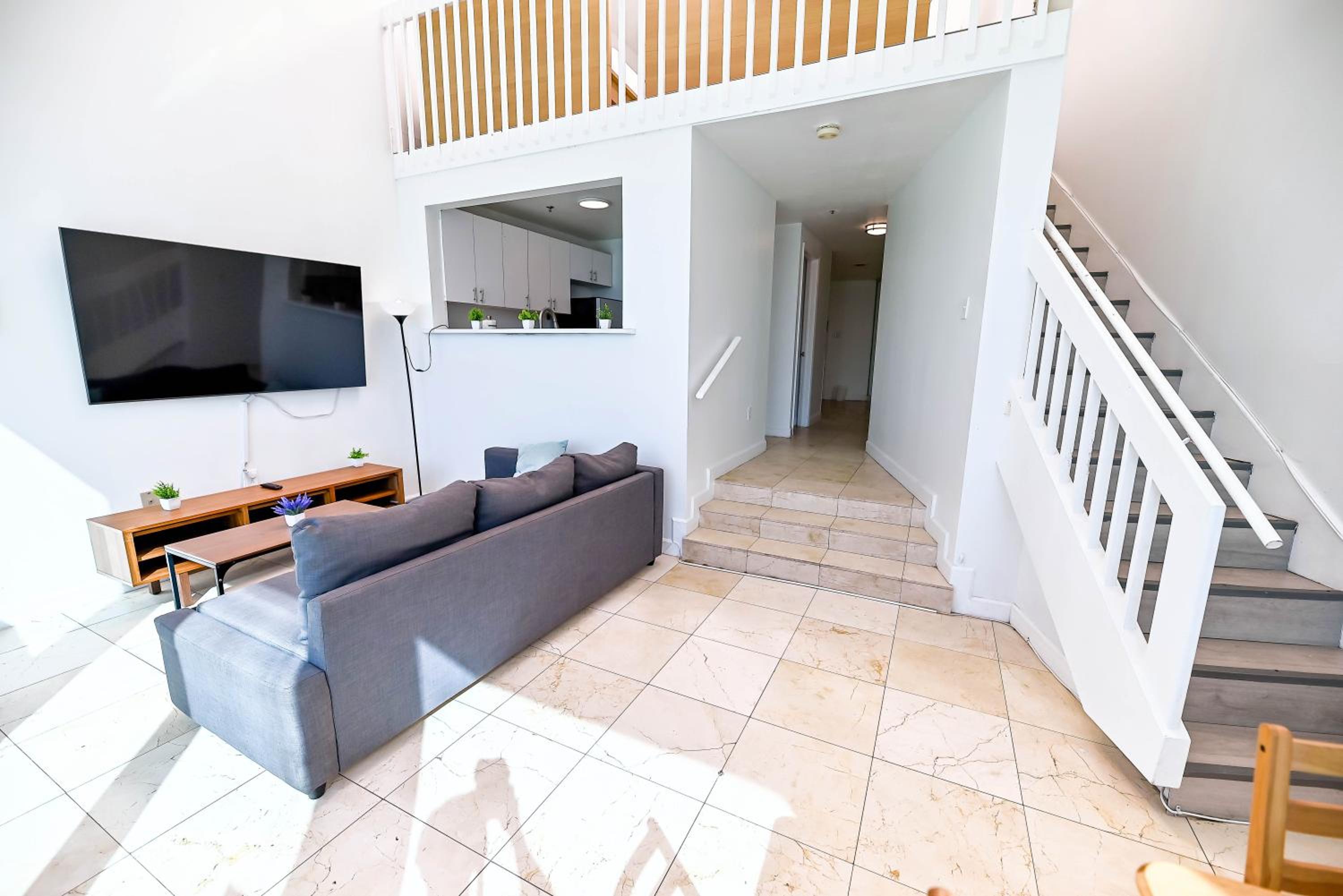 SeaStays-Miami Beach Apartments