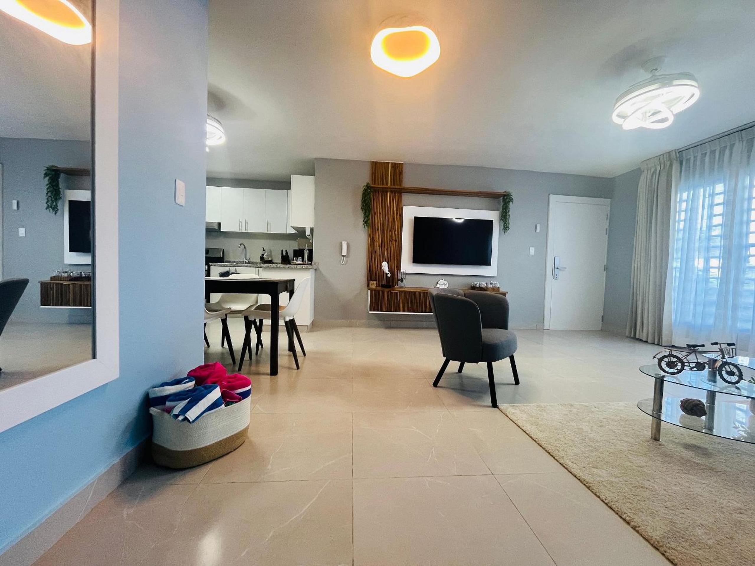 Beauty 2 bed apartment Selene VI with pool and play ground view 4