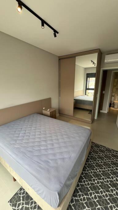 Lindo Apartamento de 3 dormitórios em Bombinhas