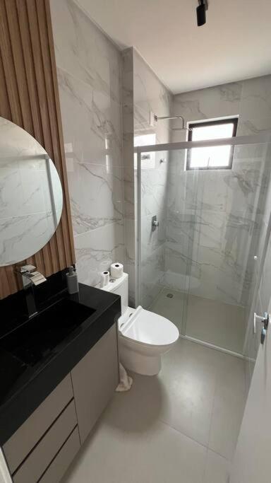 Lindo Apartamento de 3 dormitórios em Bombinhas