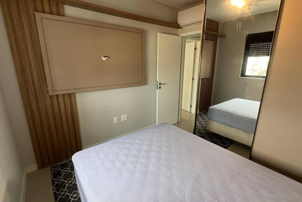Lindo Apartamento de 3 dormitórios em Bombinhas