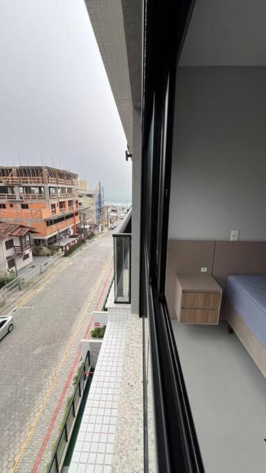 Lindo Apartamento de 3 dormitórios em Bombinhas