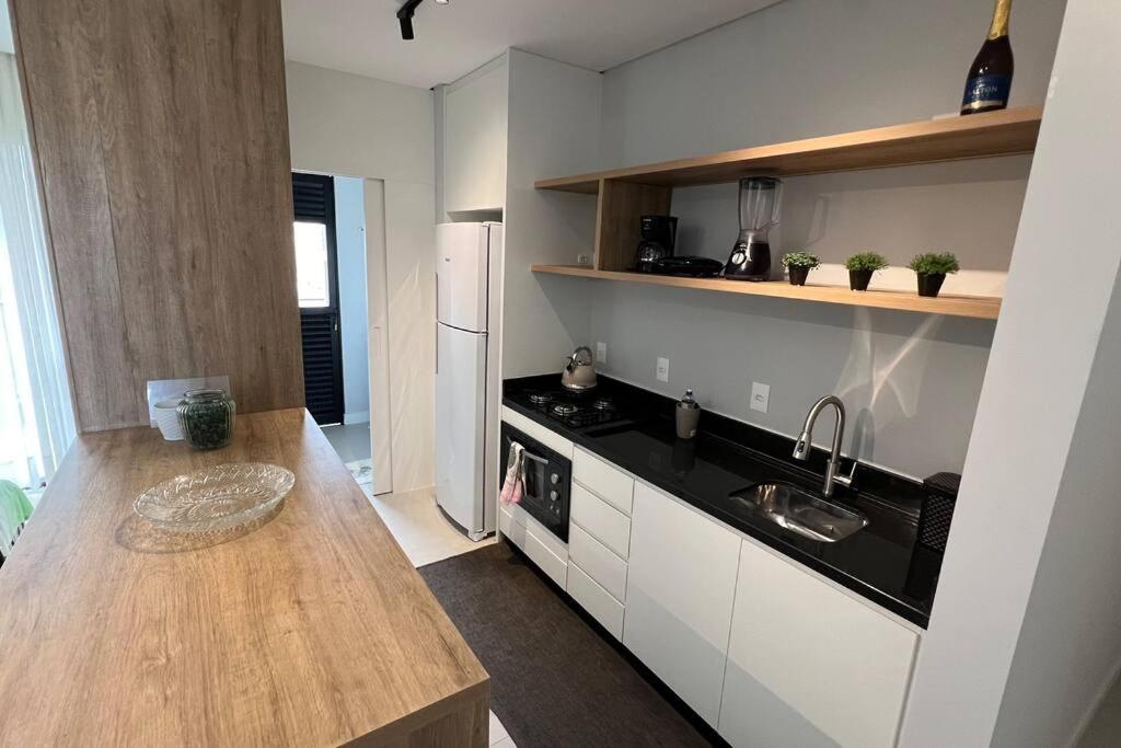 Lindo Apartamento de 3 dormitórios em Bombinhas