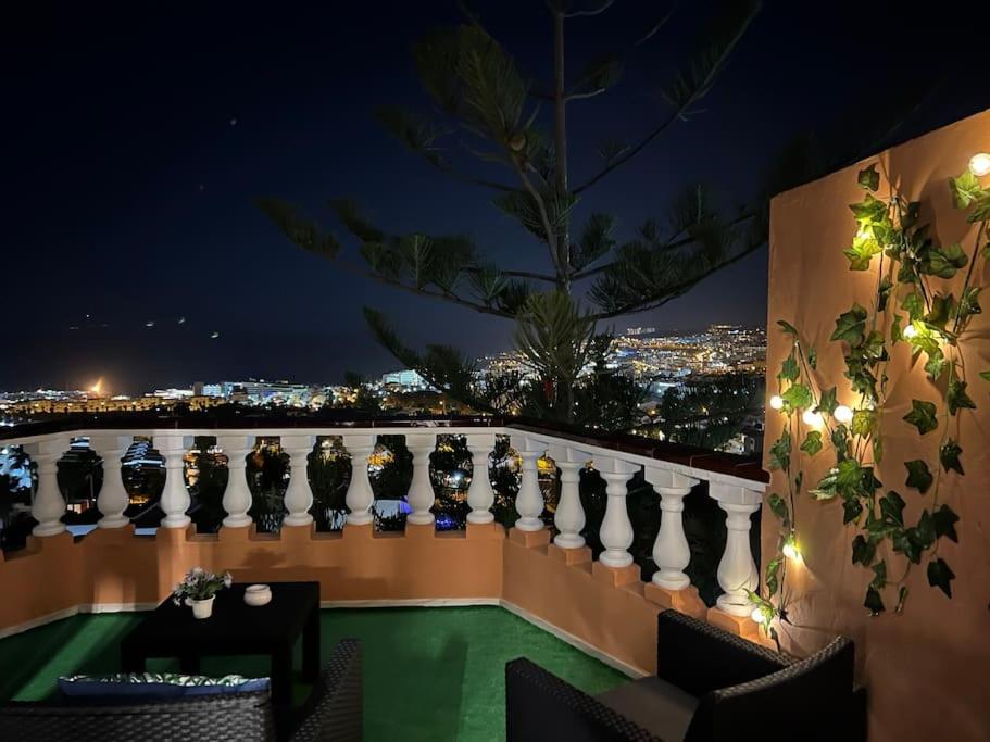 APARTAMENTO con vistas al mar COSTA ADEJE