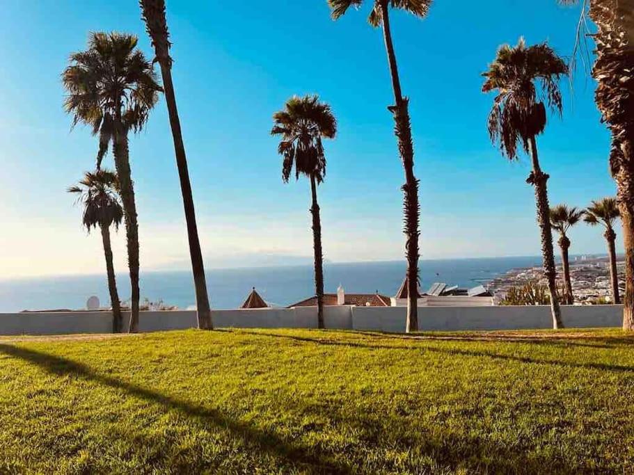 APARTAMENTO con vistas al mar COSTA ADEJE