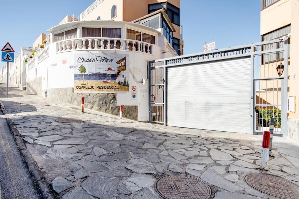 APARTAMENTO con vistas al mar COSTA ADEJE