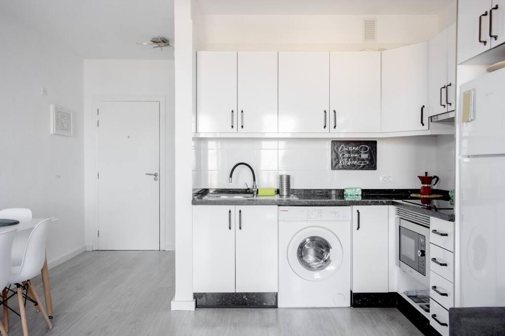 APARTAMENTO con vistas al mar COSTA ADEJE