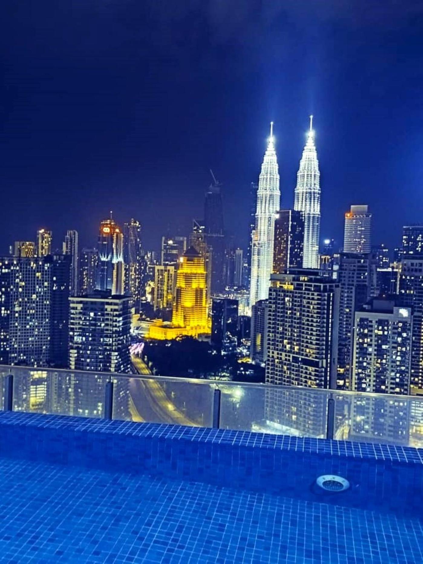 Luxe Suites Home KLCC