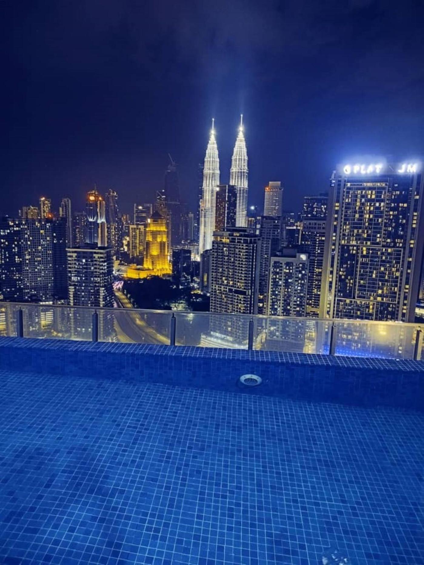 Luxe Suites Home KLCC