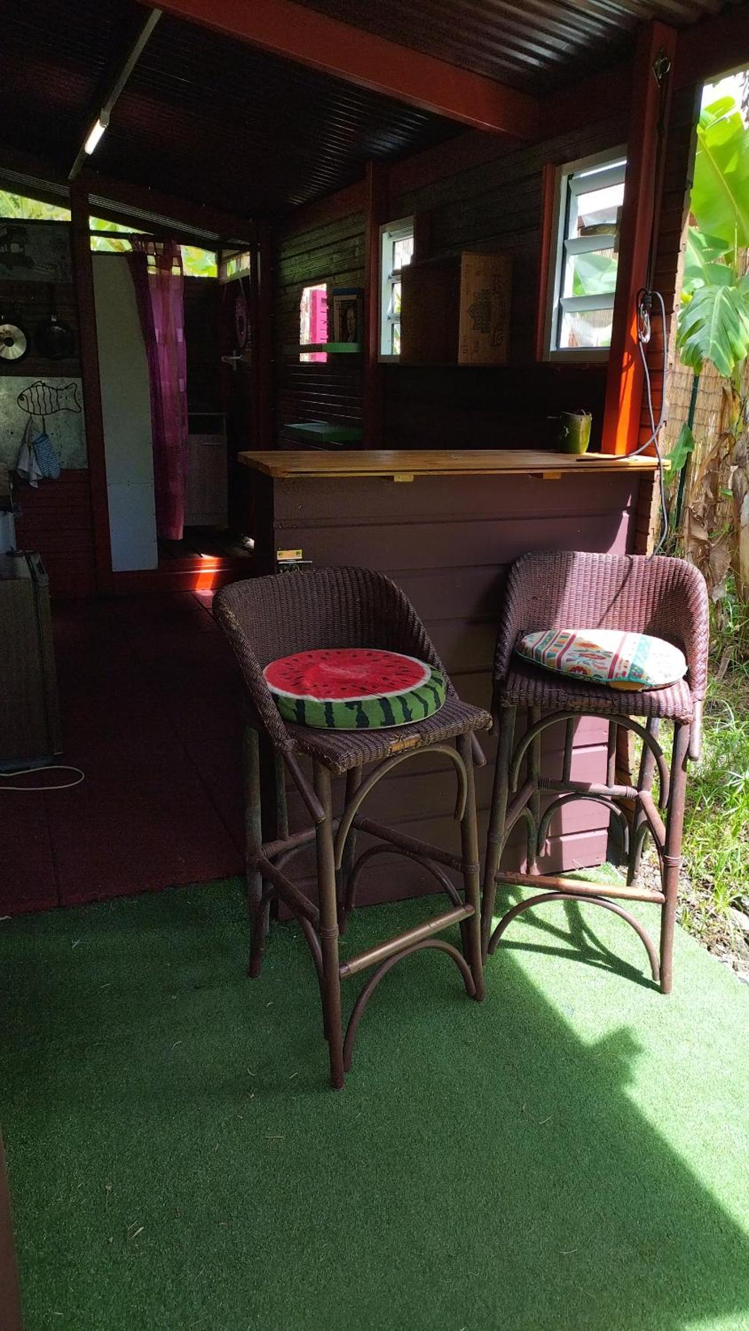 Petite Maison Atypique En Bois view 3