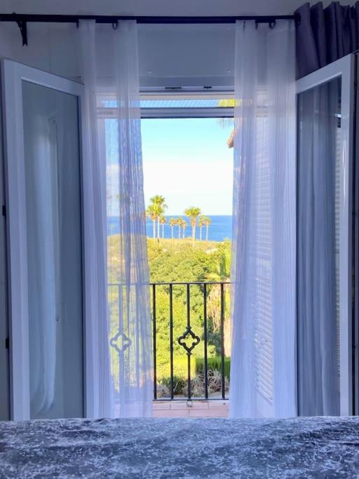 Casa de ensueño en la playa con vistas al mar view 5