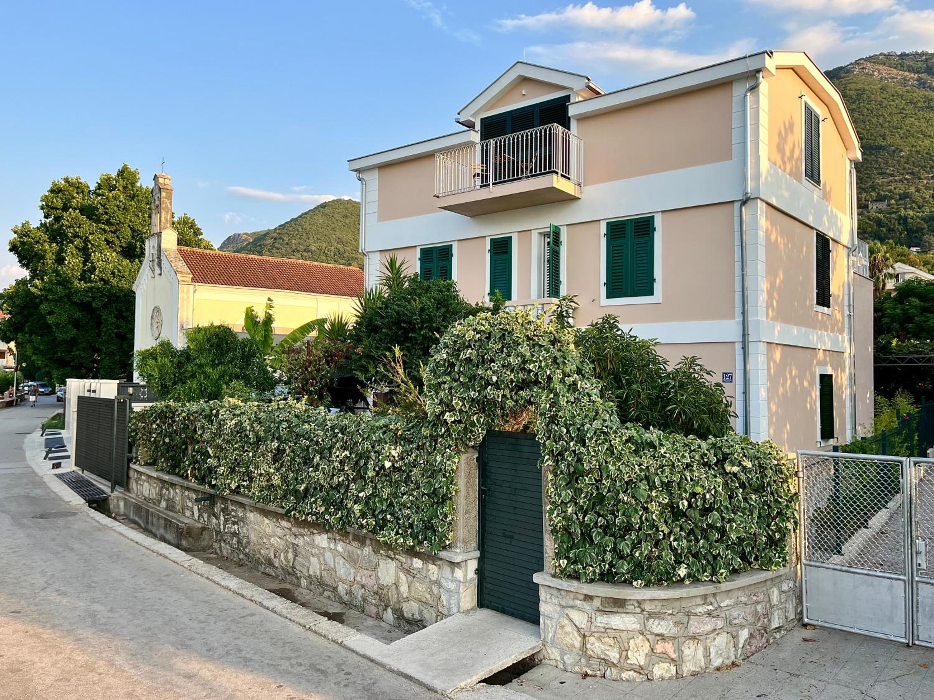 Apartment Dunja Djenovici