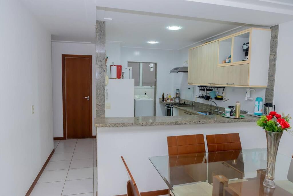 Bacutia, prédio frente ao mar!