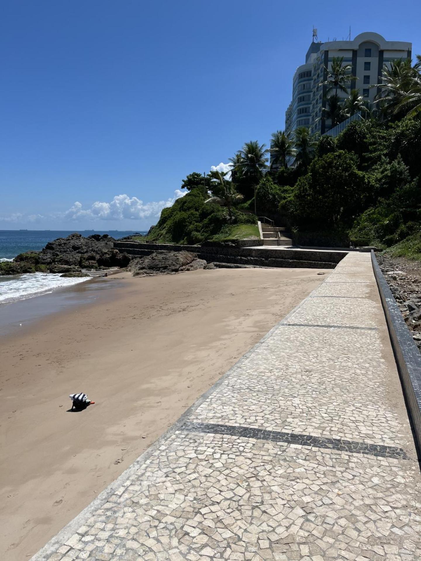 Apartamento de Luxo com acesso exclusivo à Praia