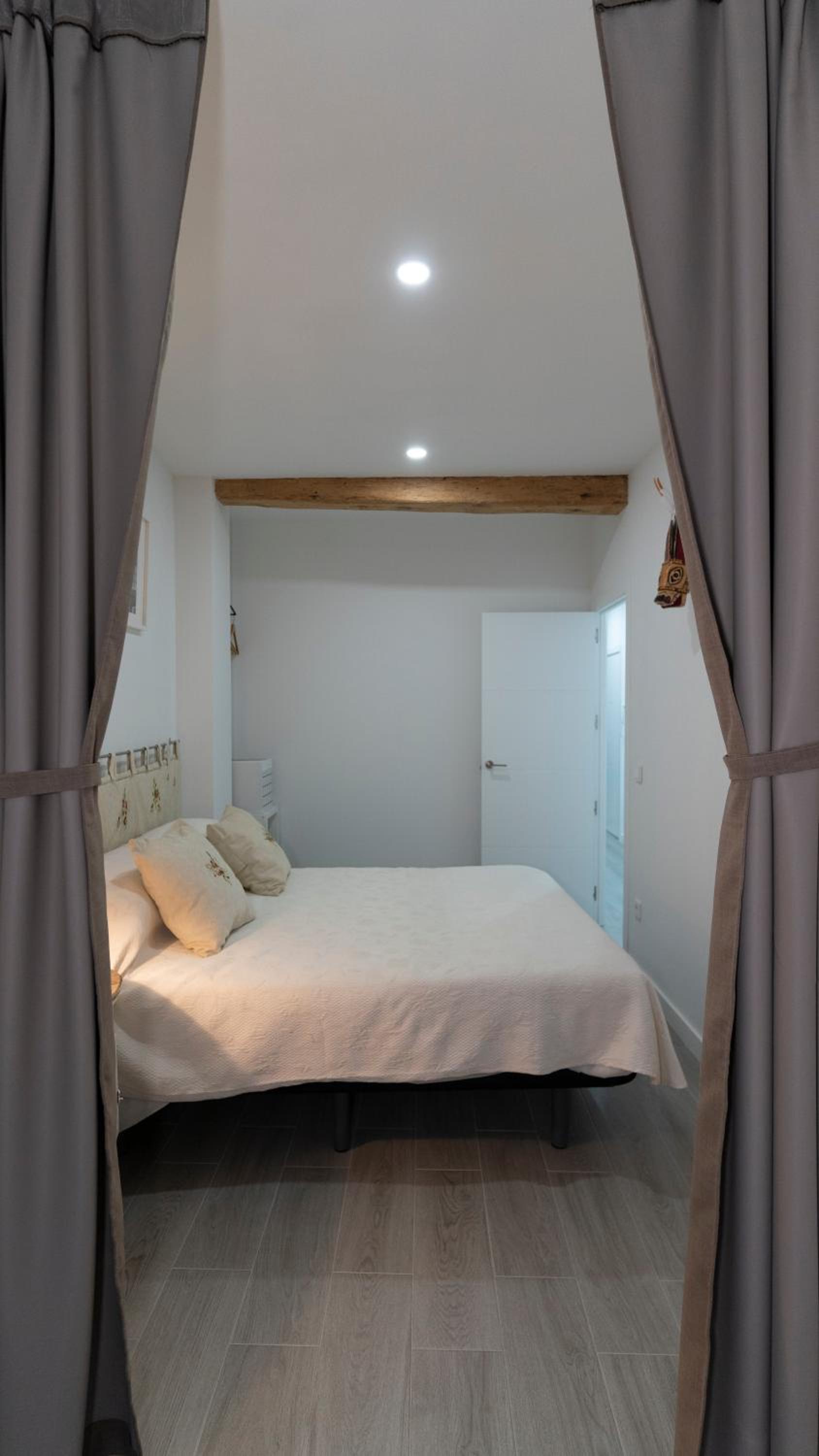 Laurel Cozy Home