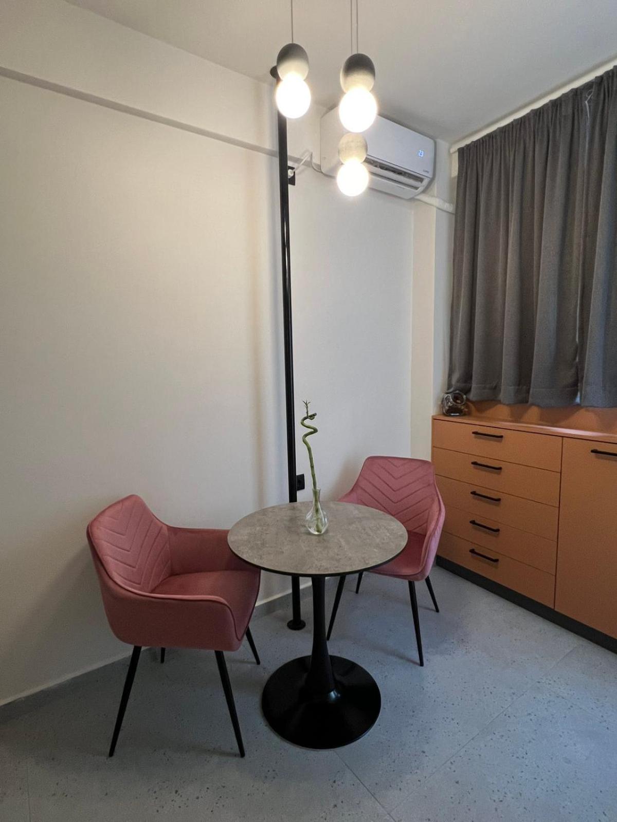 Apartment Falirou