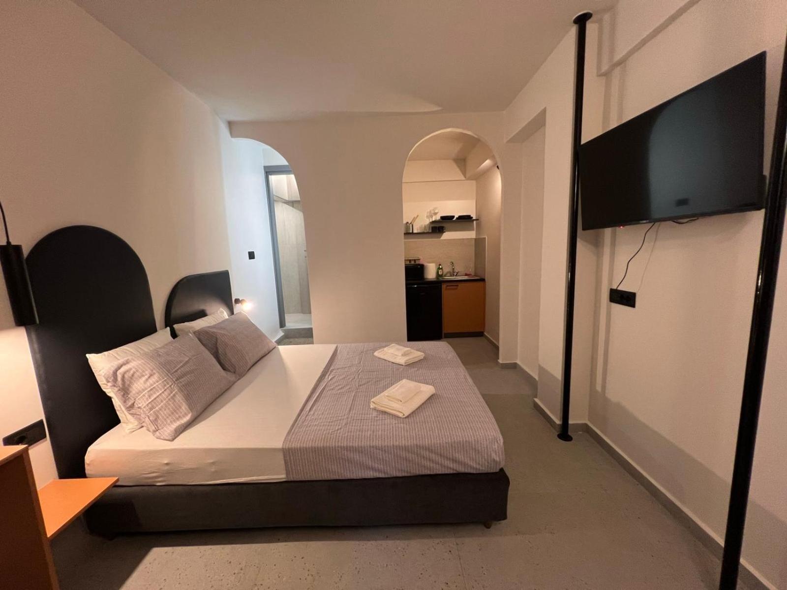 Apartment Falirou