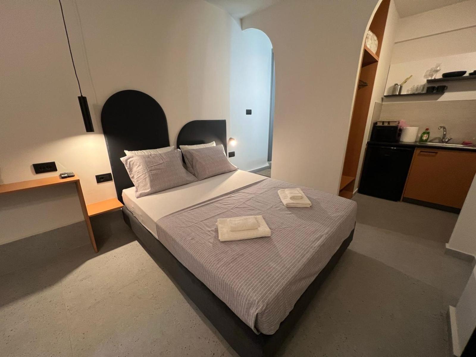 Apartment Falirou