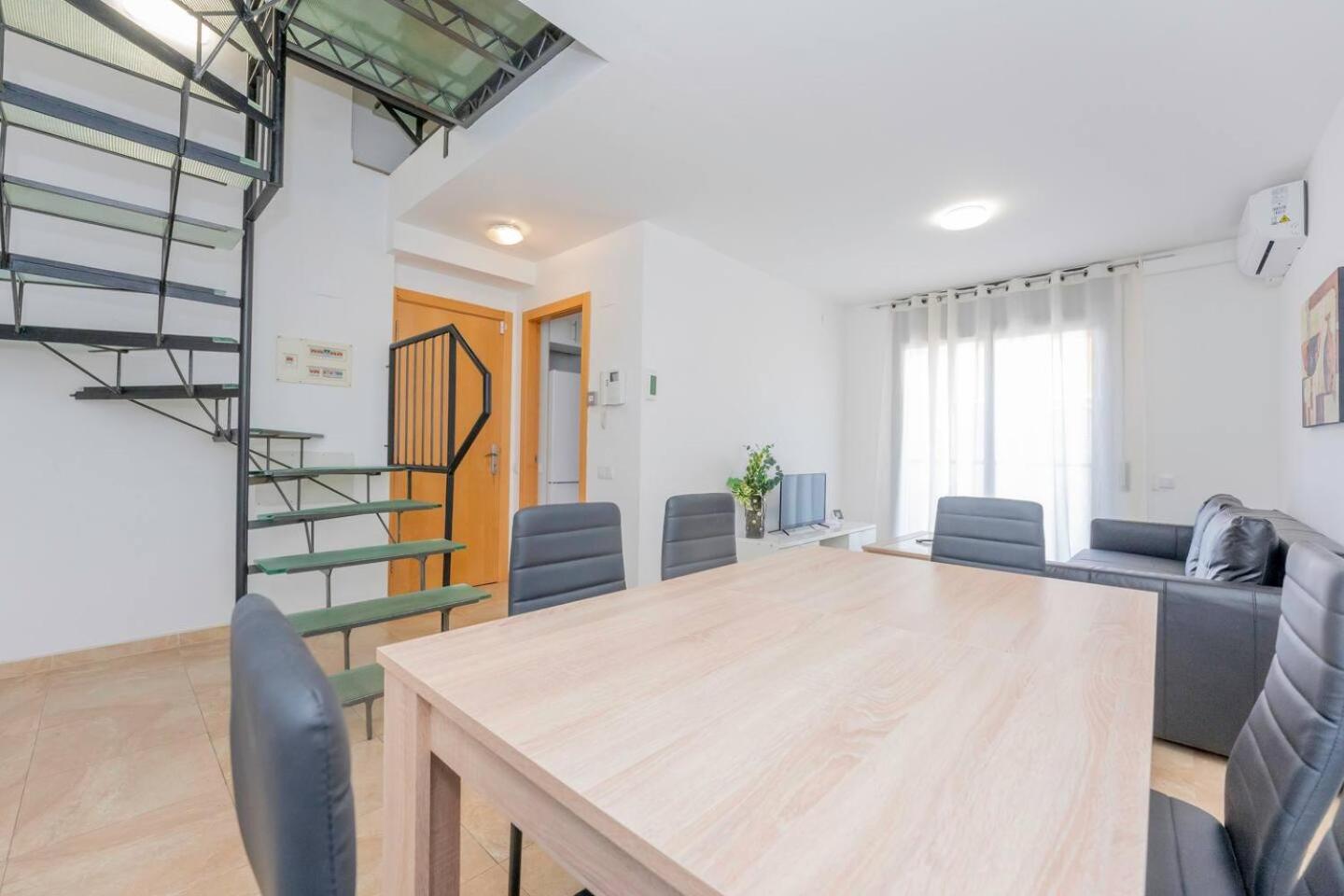 Apartamentos Torre Figueres