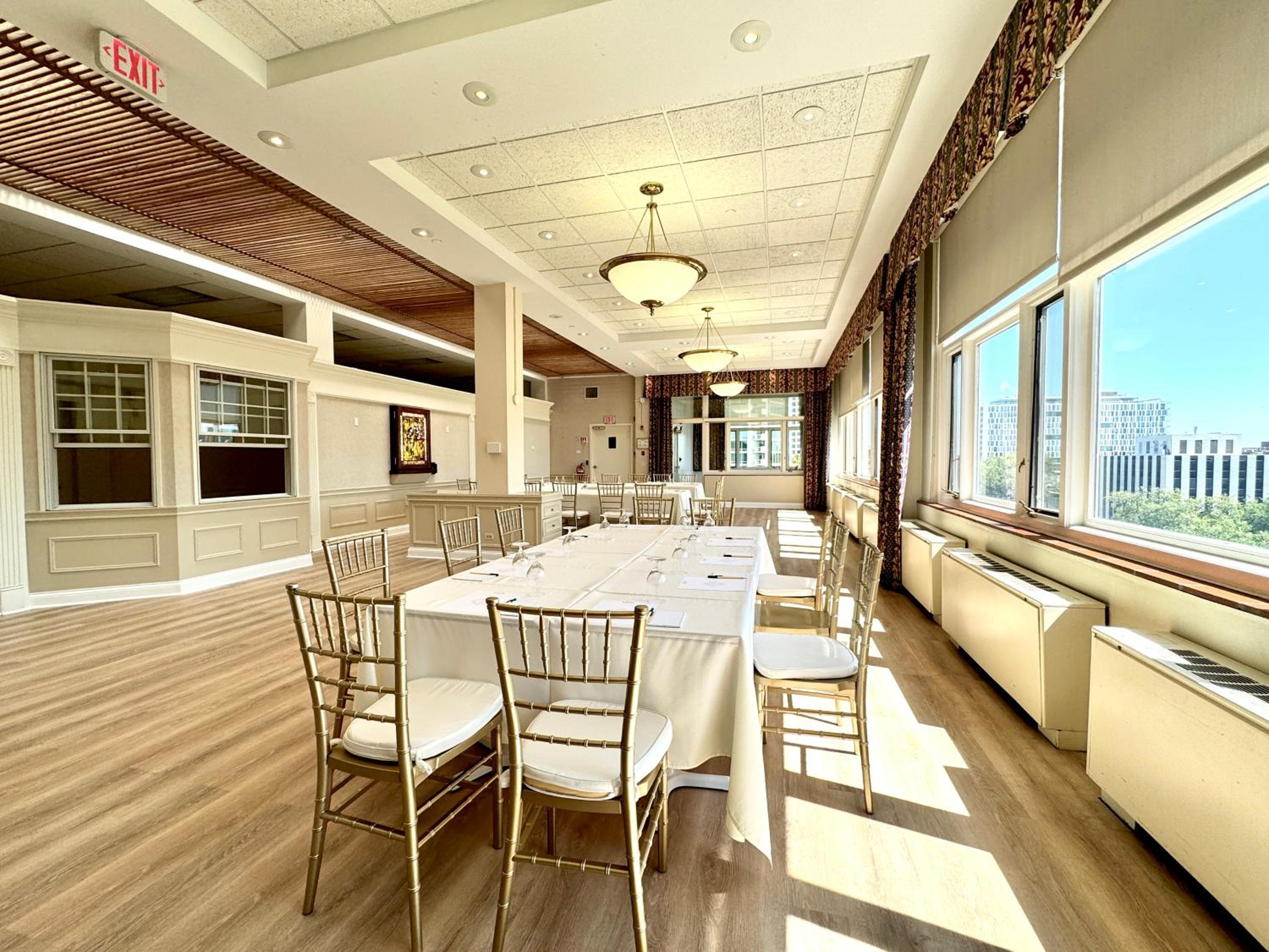 Evanston Vacations - The GEM Museum Suites - Property Image 28