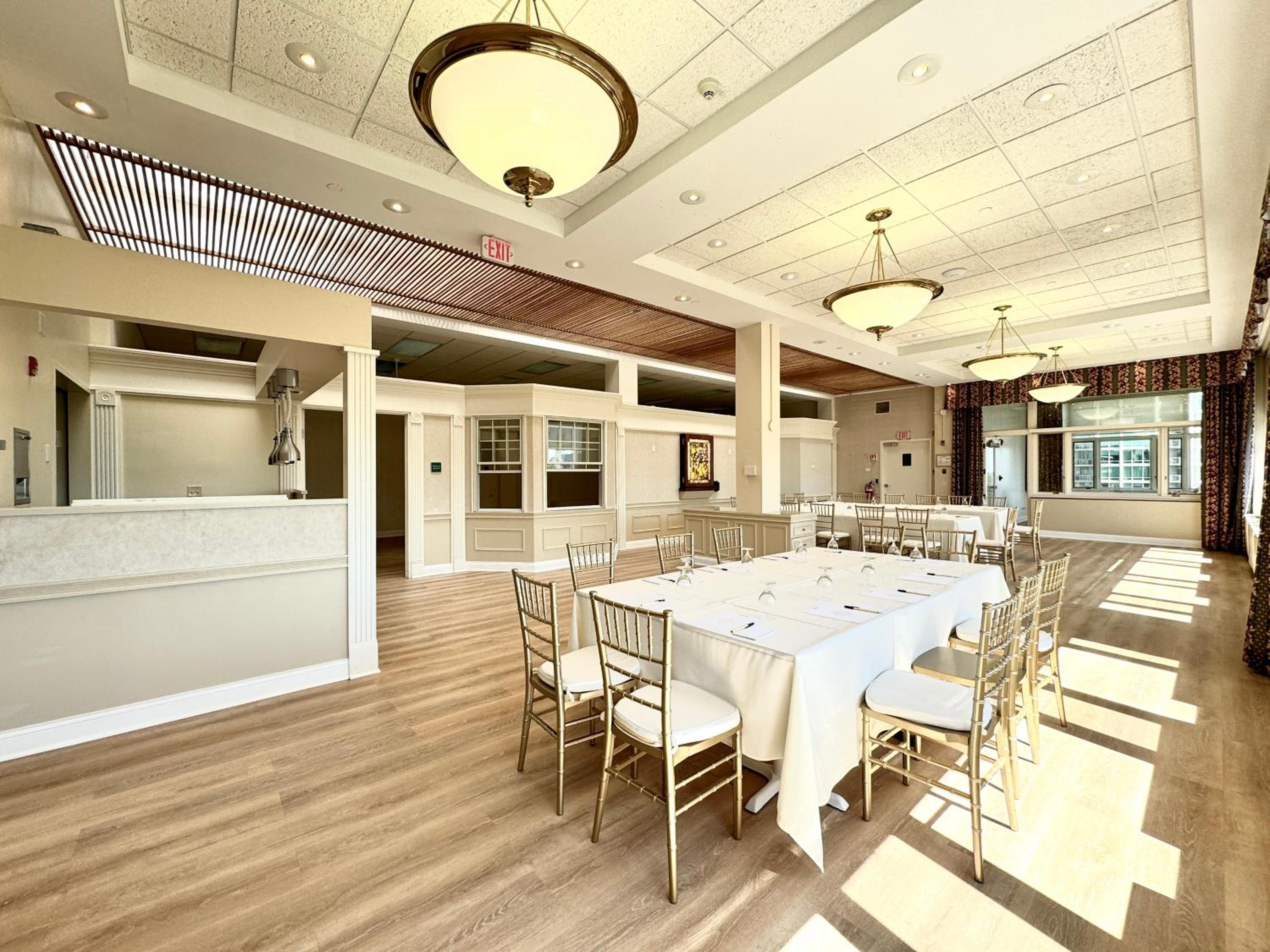 Evanston Vacations - The GEM Museum Suites - Property Image 27