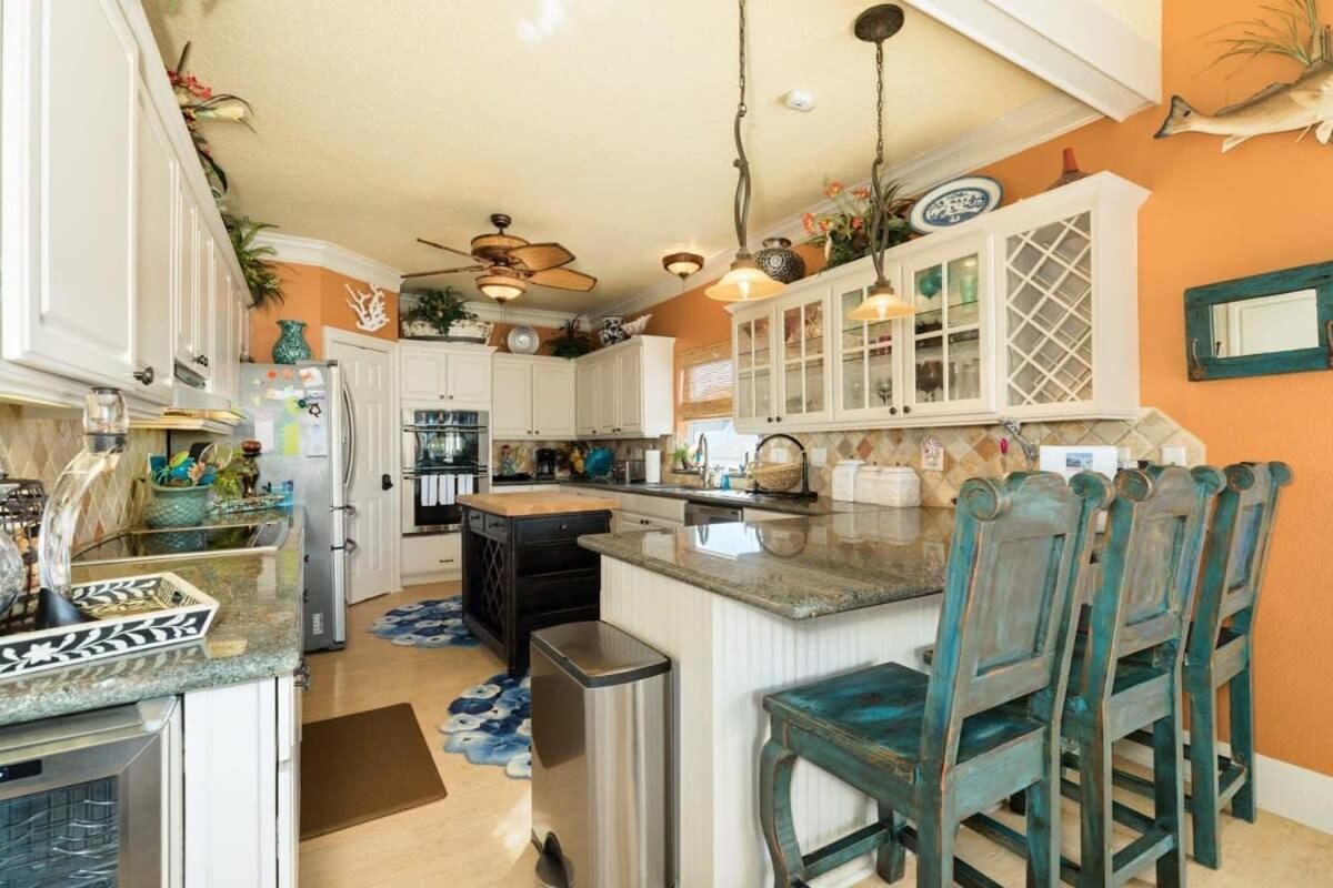 Waterfront Haven - Beautiful Bay Home with 2 Boat Slips and Great Fishing! view 4