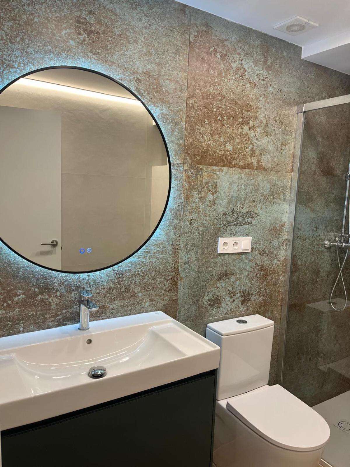 LOFT Accommodative B en Valencia — bathroom