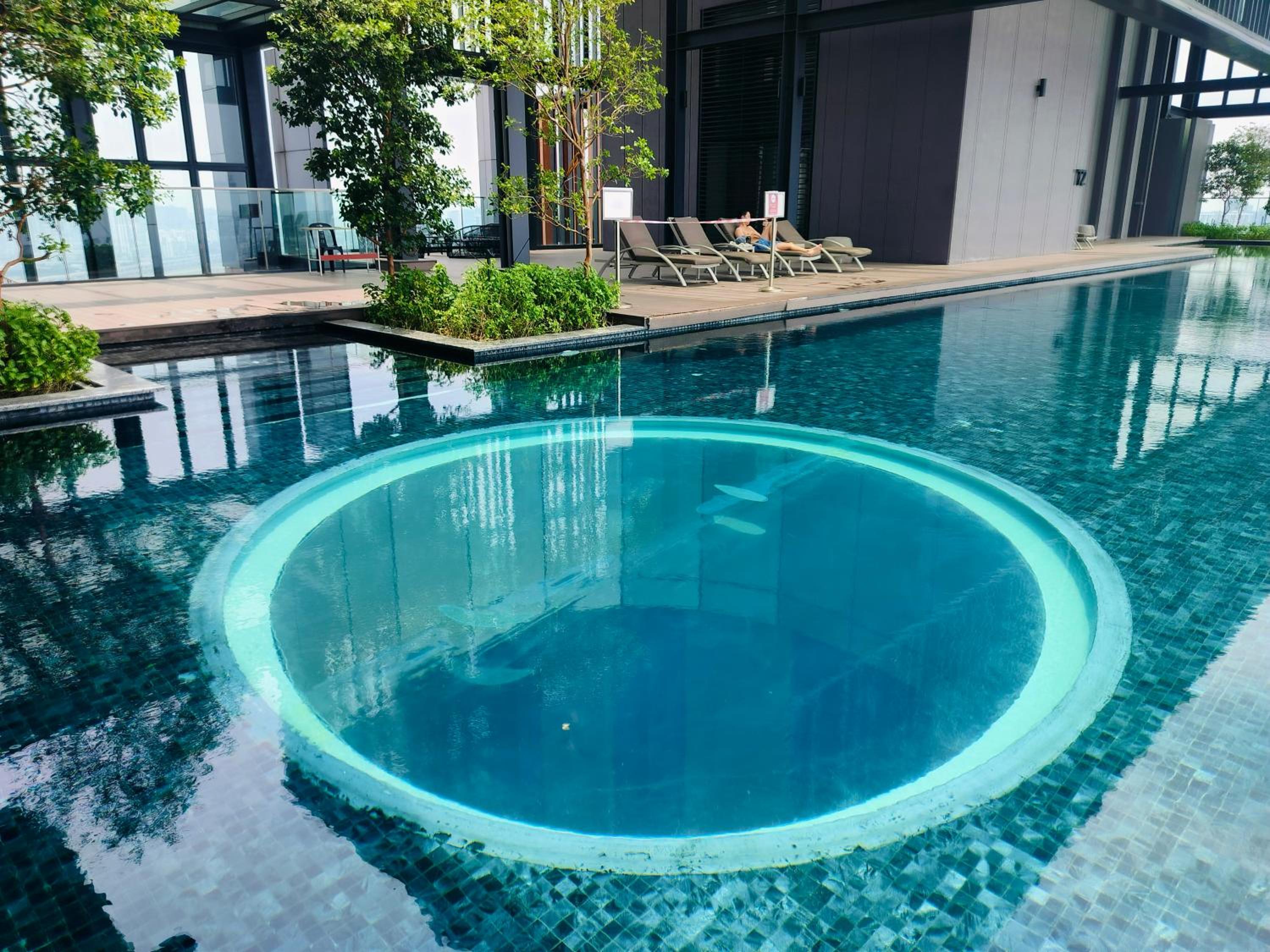 Lucentia Residence Has an Amazing pool