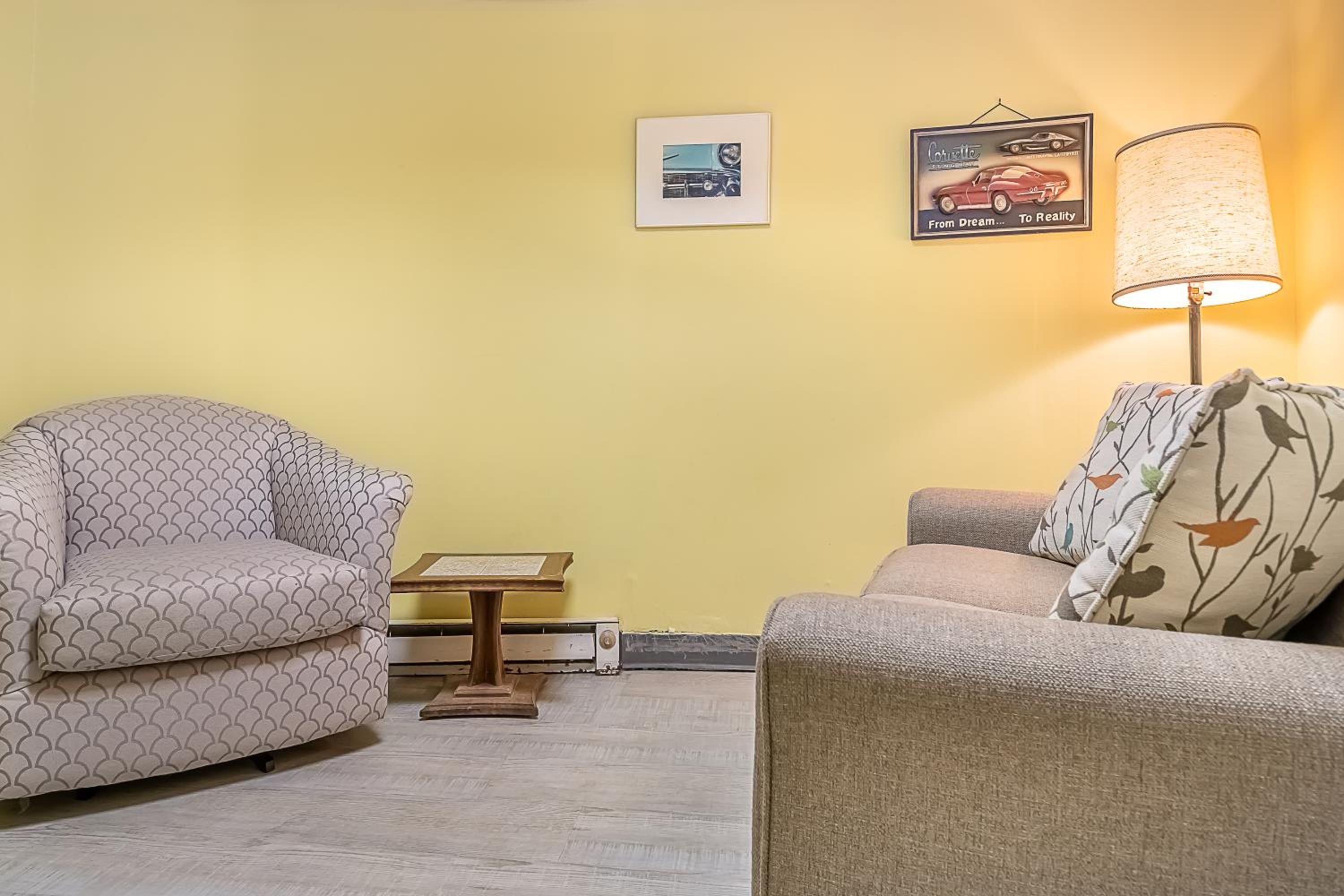 lounge