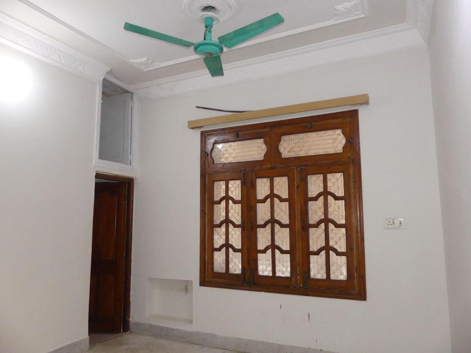 Full House for longer stays in the heart of Peshawar view 4