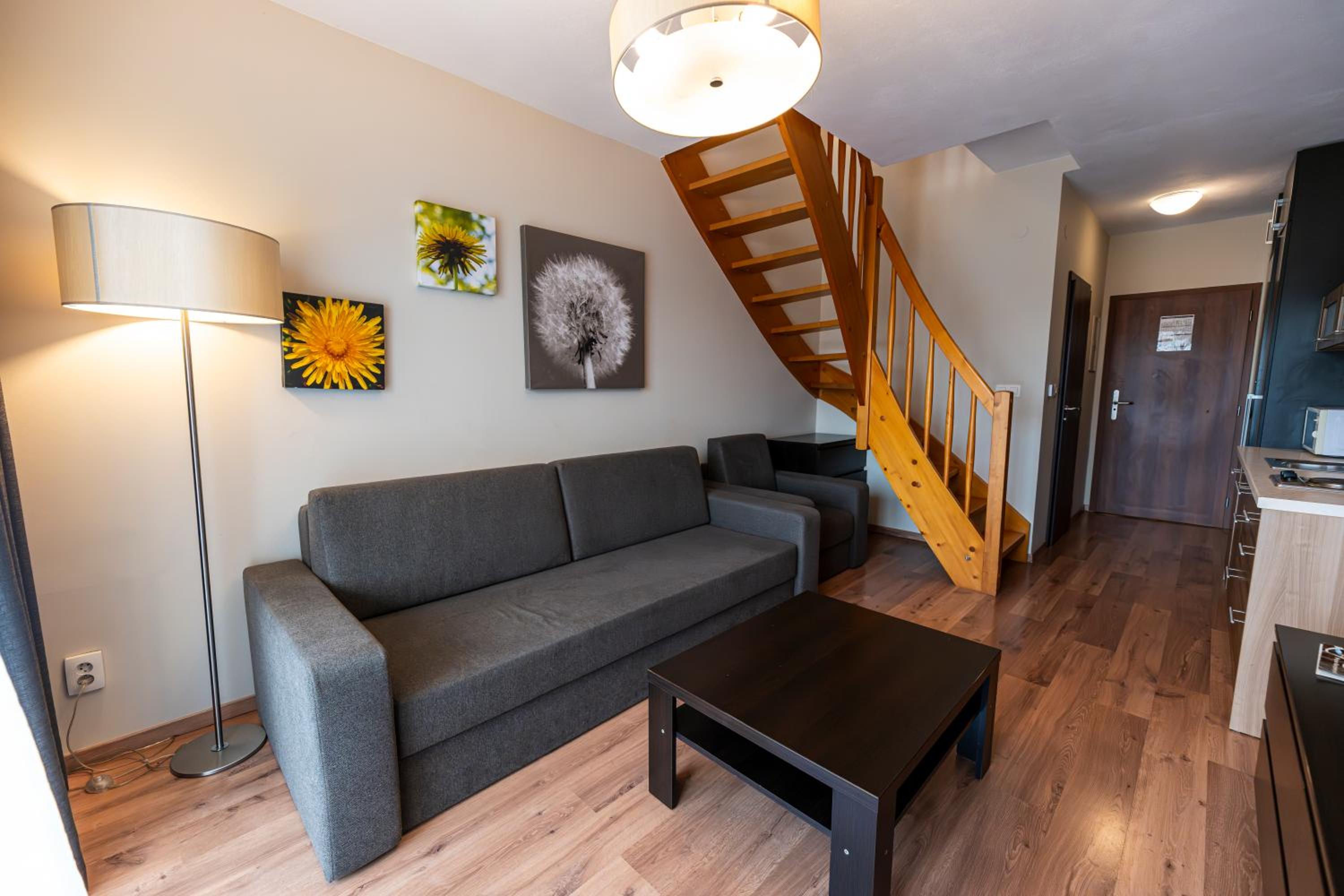 apartment by K-HOUSE view 5