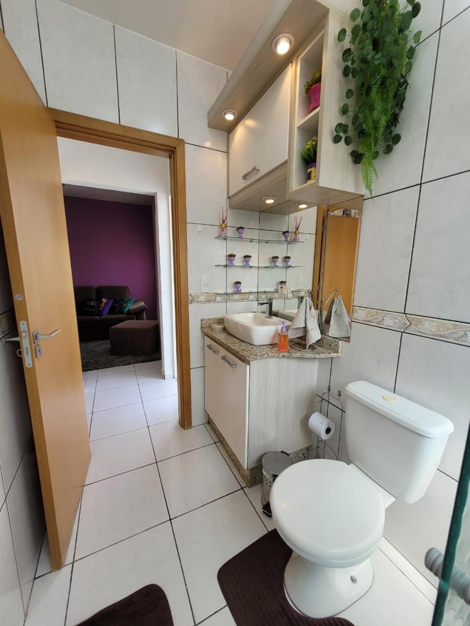 Apartamento central aconchegante temática Friends Ponta Grossa PR