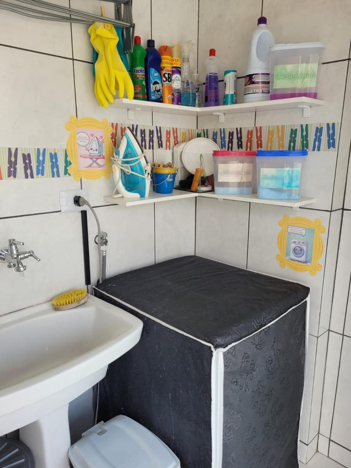 Apartamento central aconchegante temática Friends Ponta Grossa PR