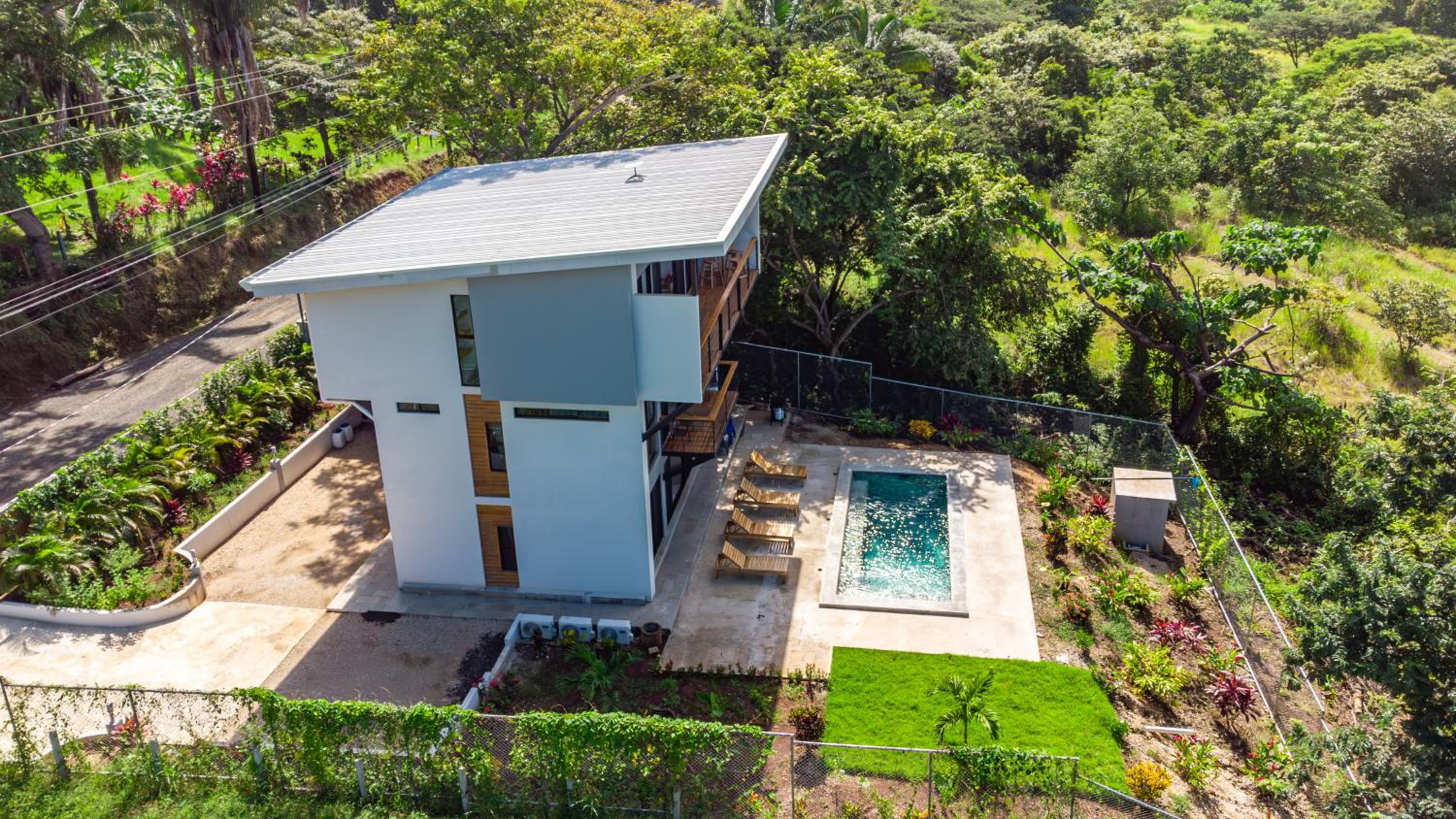 Private Villa w Pool in Jungle with Ocean Views