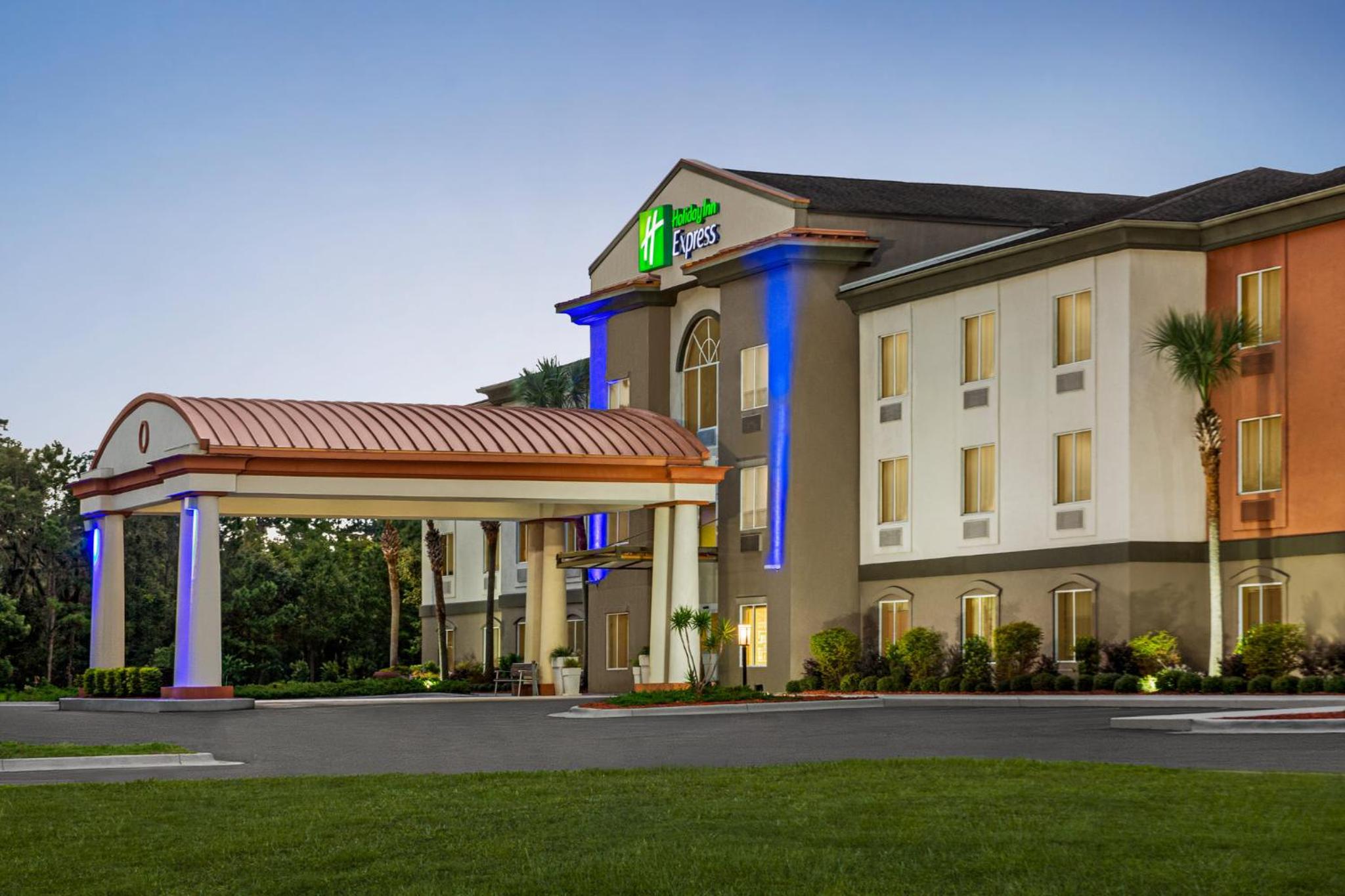Holiday Inn Express Hotel  Suites Live Oak, an IHG Hotel - Property Image 38