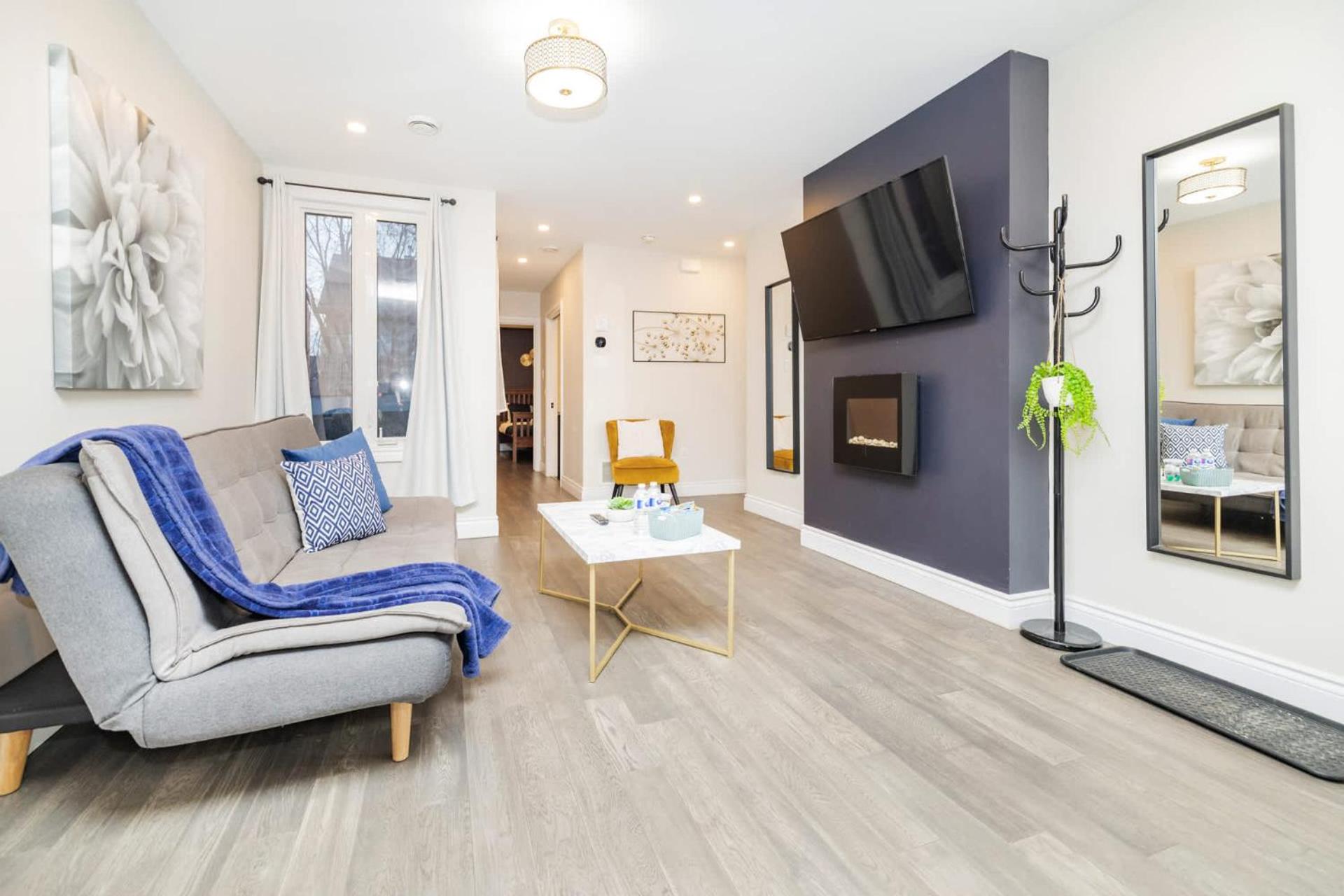 Lowertown Apartment - Sleeps 4