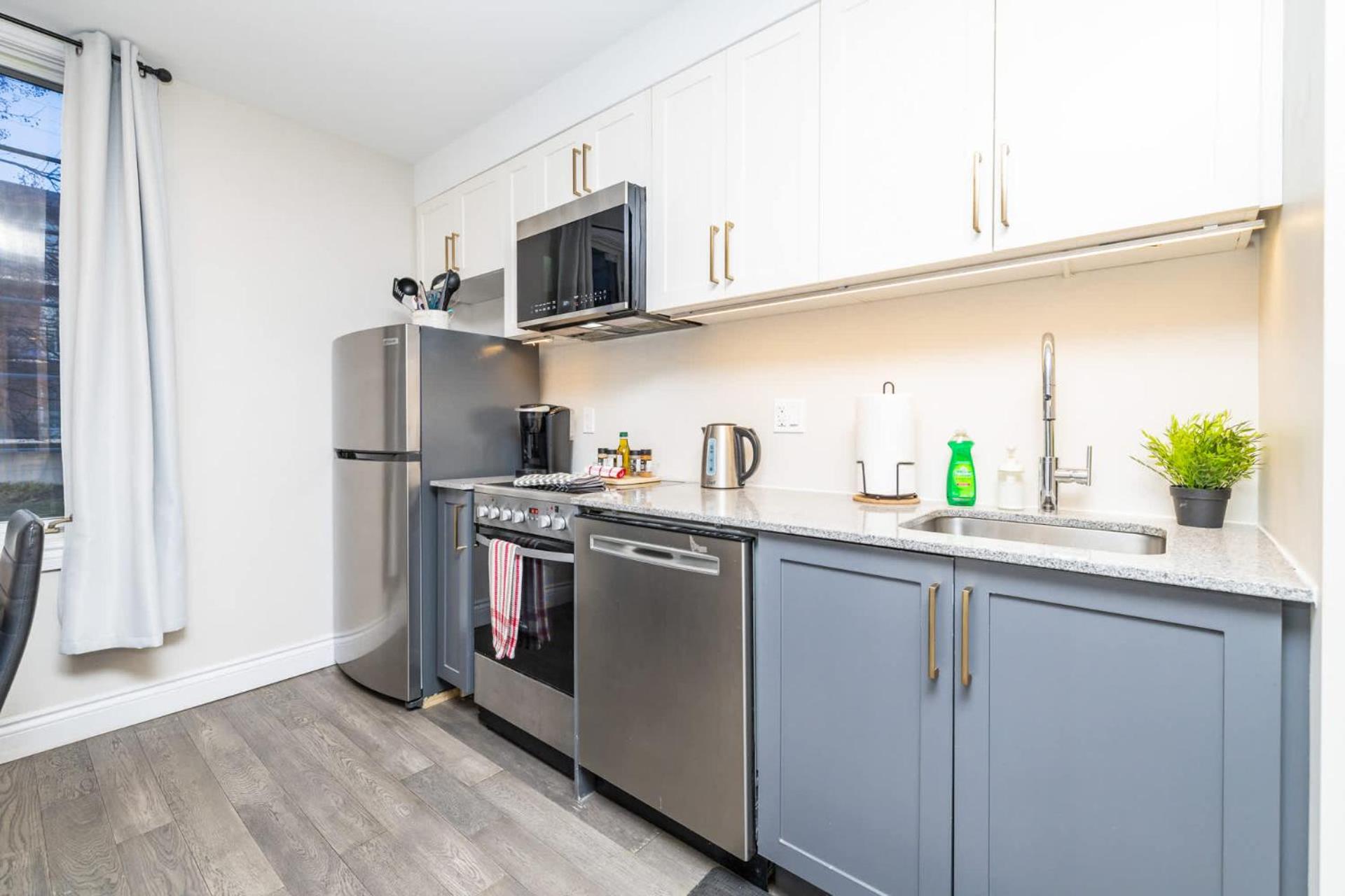 Lowertown Apartment - Sleeps 4