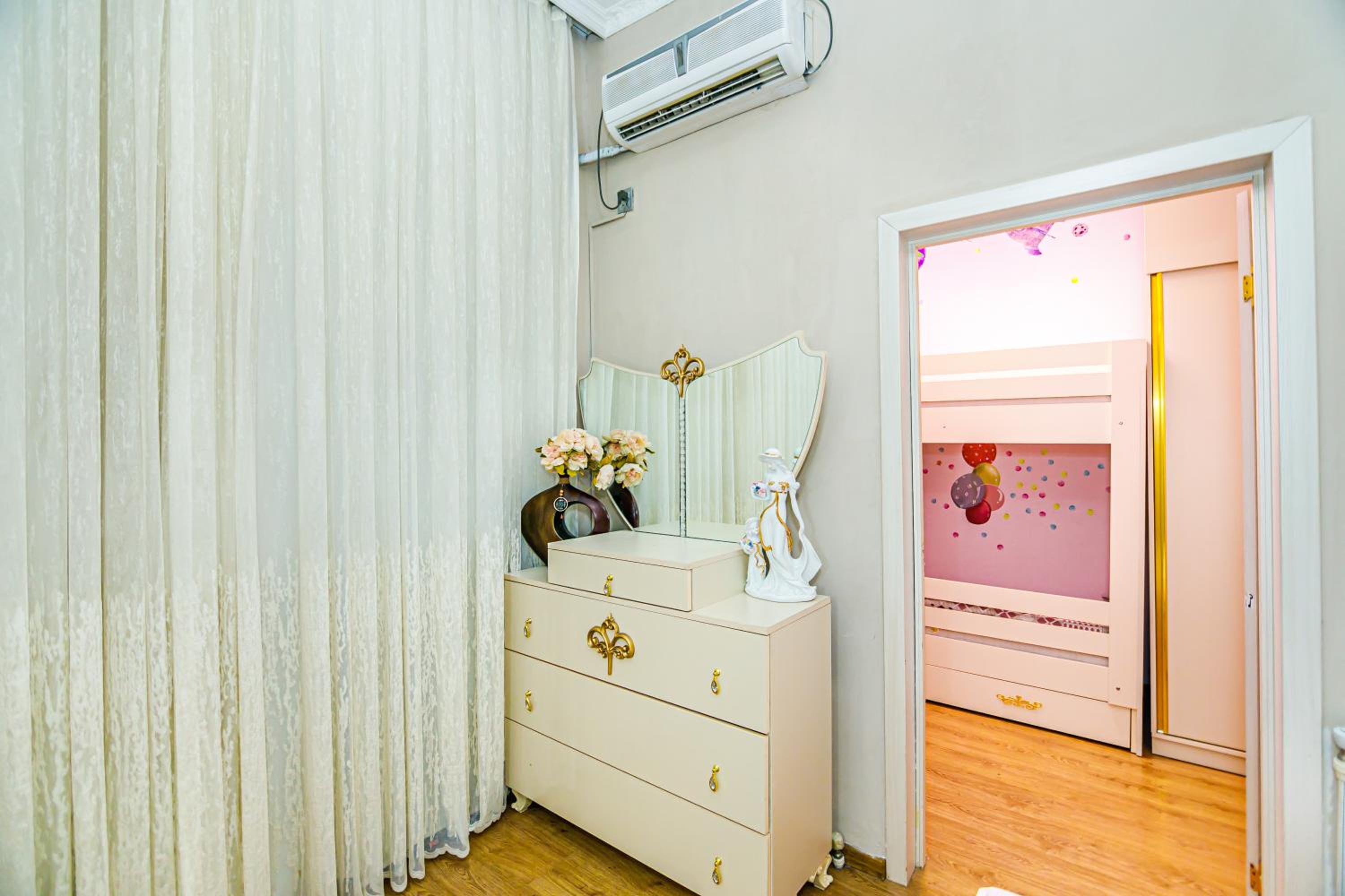 STELLA Luxury Apartment in Nizami street