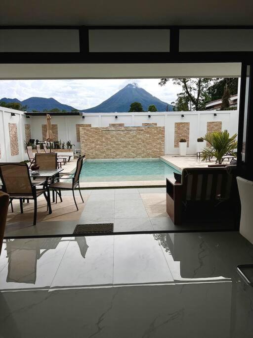 Luxury Volcano View