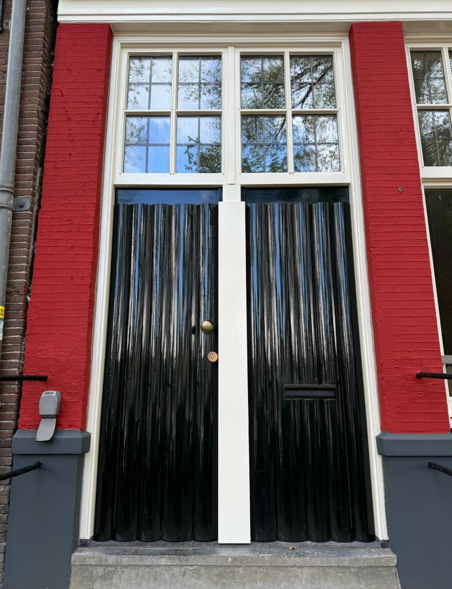 Central Art Apartment - Nieuwmarkt area
