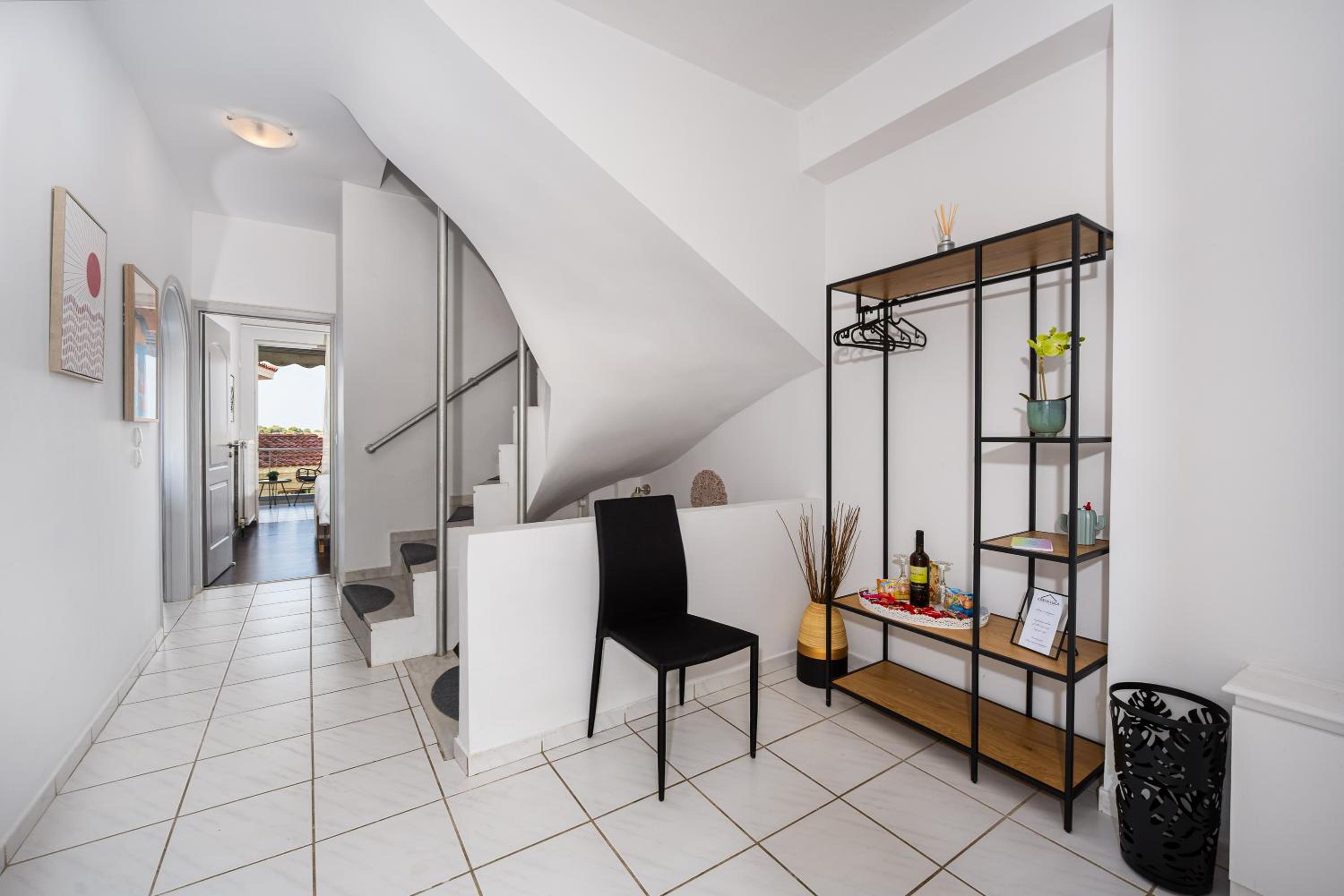 Villa Costa Luca in Vouliagmeni photo 2