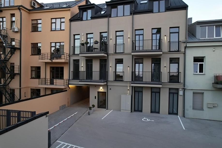 Old Town - Bajor Studios - Self Check-in and Parking view 4